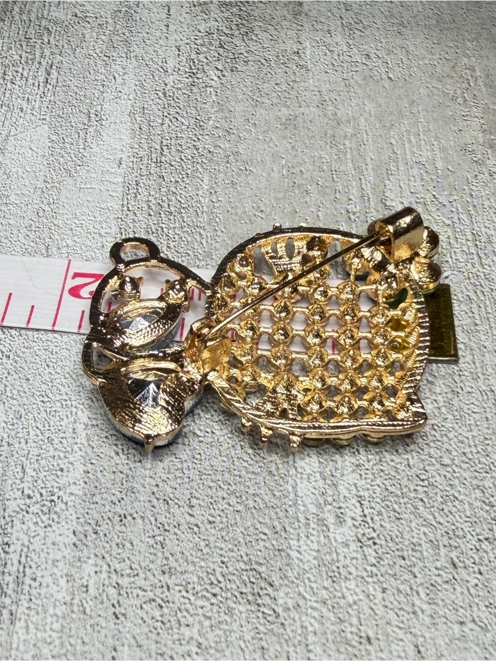 Hello Kitty Style Rhinestone Cat Brooch Pendants Set of 2 Pink Blue 1.85 Inches - Picture 7 of 8